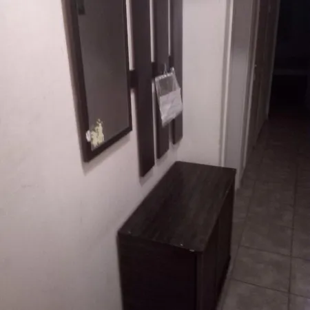 Luxurious 2 Bedroom In Center Of *